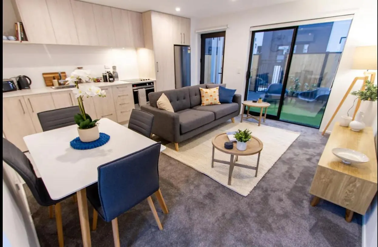 Modern Luxury Apartment -Cbd Крайстчёрч